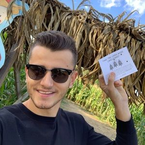 Meet your Posher, David